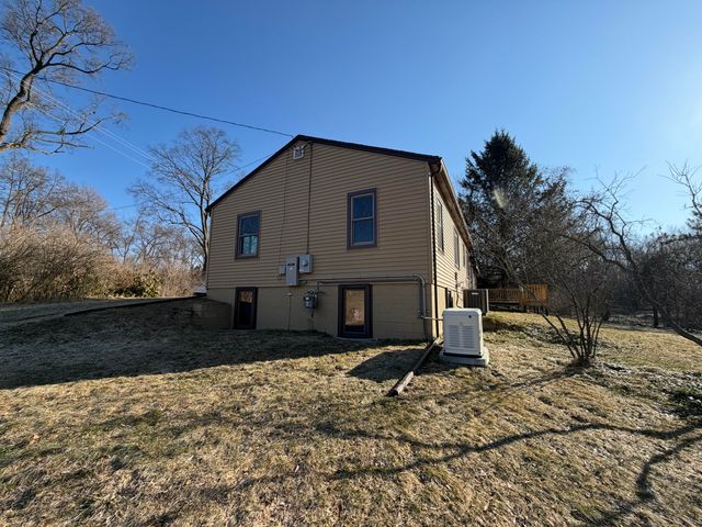 8949 Stadium Drive, Kalamazoo, MI 49009