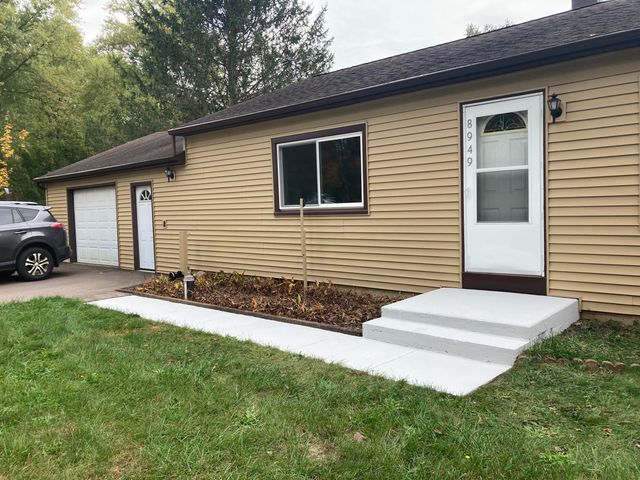 8949 Stadium Drive, Kalamazoo, MI 49009