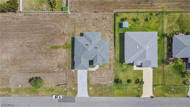 1633 NW 31st PL, Cape Coral, FL 33993