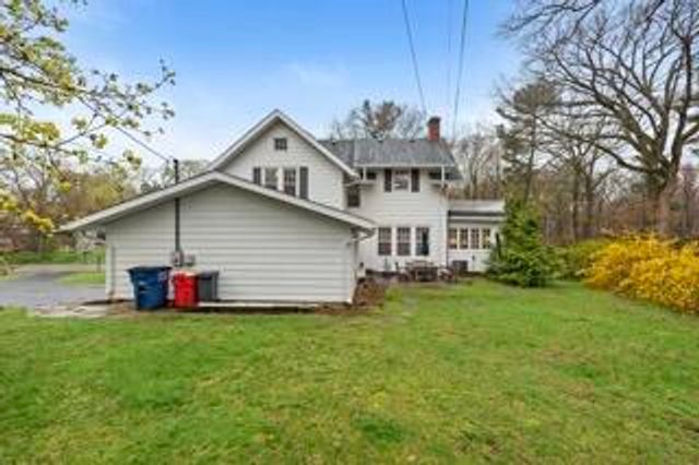 200 N Marquette Trail, Michigan City, IN 46360