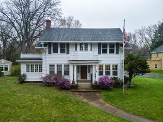 200 N Marquette Trail, Michigan City, IN 46360