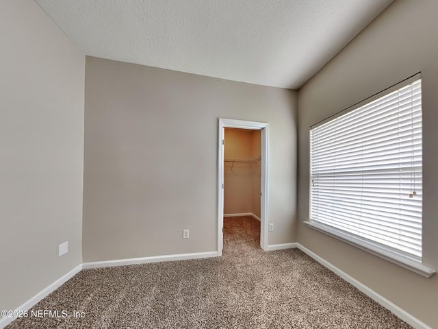 10136 LANCASHIRE Drive, Jacksonville, FL 32219
