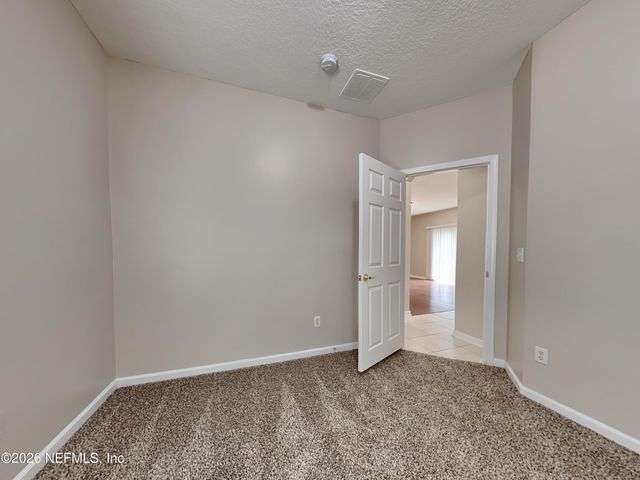 10136 LANCASHIRE Drive, Jacksonville, FL 32219
