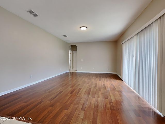 10136 LANCASHIRE Drive, Jacksonville, FL 32219