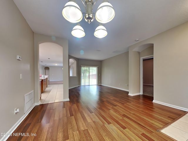10136 LANCASHIRE Drive, Jacksonville, FL 32219