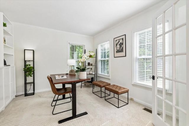 523 Summer Terrace, Woodstock, GA 30189
