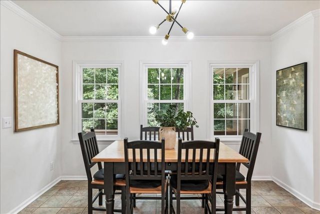 523 Summer Terrace, Woodstock, GA 30189