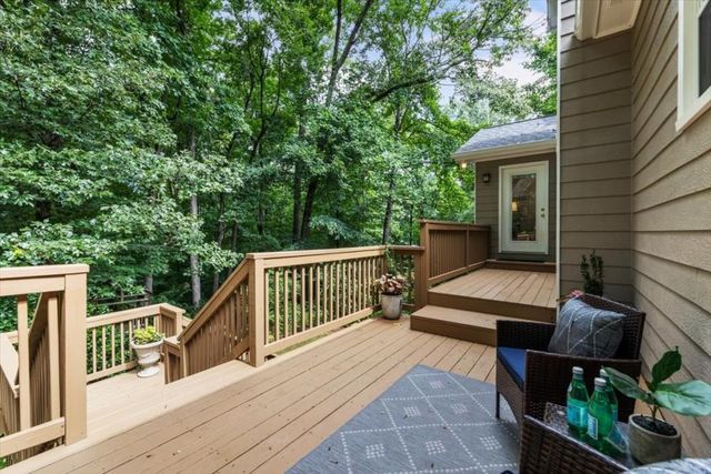 523 Summer Terrace, Woodstock, GA 30189