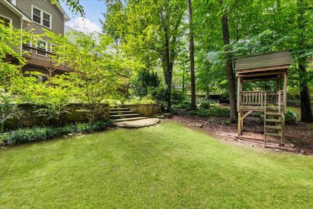 523 Summer Terrace, Woodstock, GA 30189