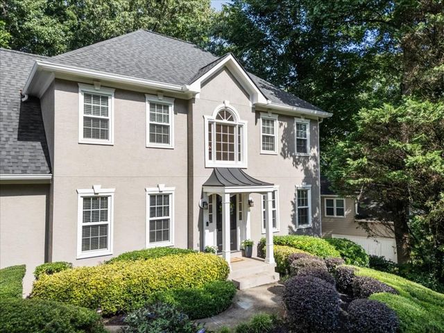 523 Summer Terrace, Woodstock, GA 30189