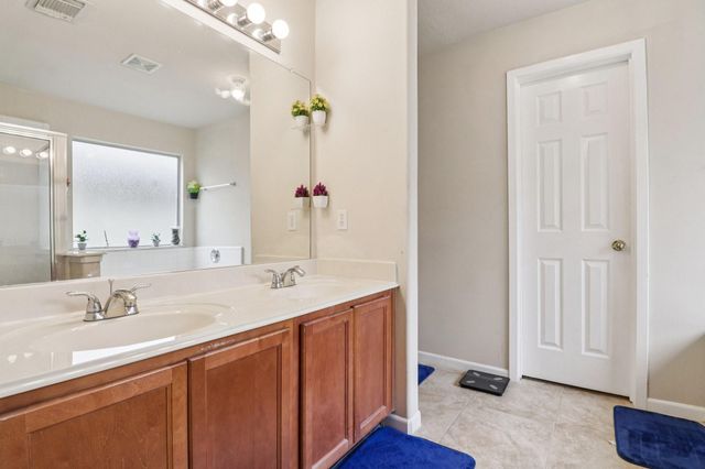 15639 Forest Creek Farms Drive, Cypress, TX 77429