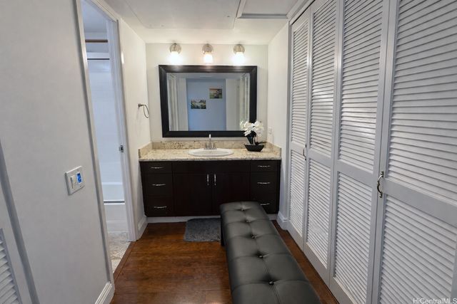 700 Richards Street 2302, Honolulu, HI 96813