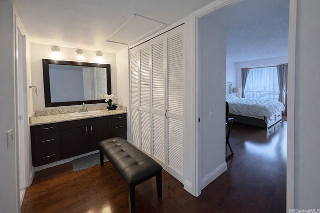 700 Richards Street 2302, Honolulu, HI 96813