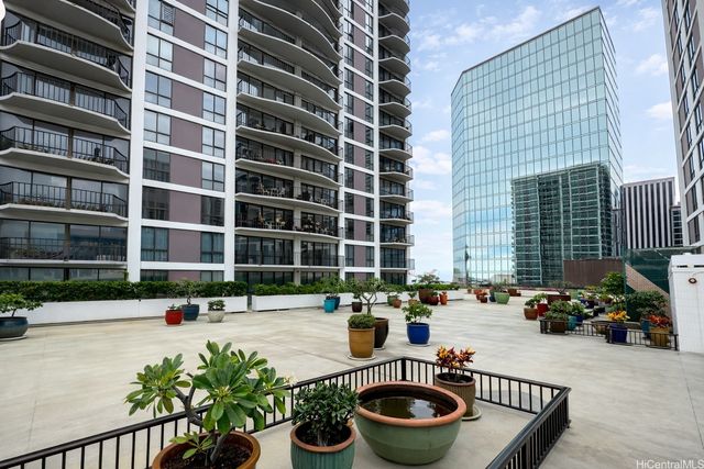 700 Richards Street 2302, Honolulu, HI 96813