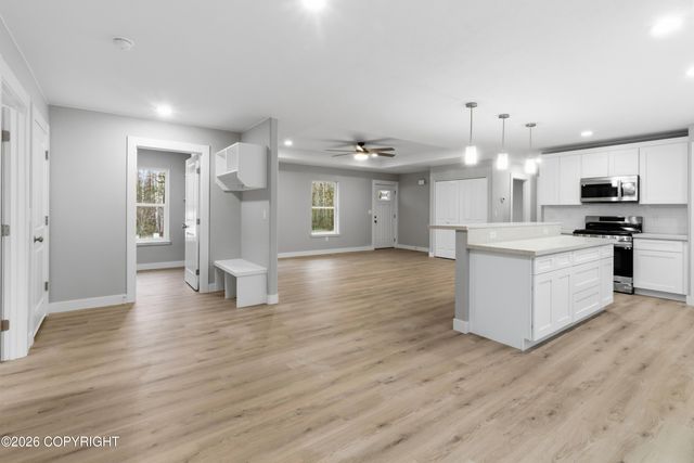 780 W Wood Star Drive, Wasilla, AK 99654