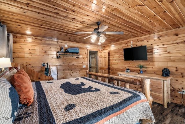 2029 Settlers Ridge Way, Sevierville, TN 37876