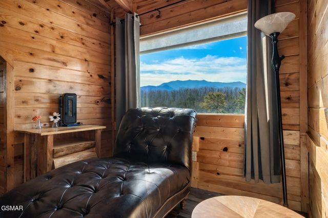 2029 Settlers Ridge Way, Sevierville, TN 37876