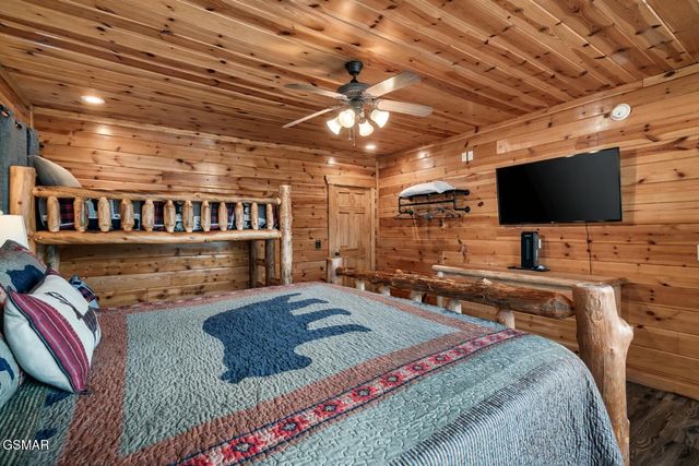 2029 Settlers Ridge Way, Sevierville, TN 37876