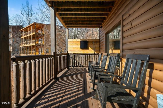 2029 Settlers Ridge Way, Sevierville, TN 37876