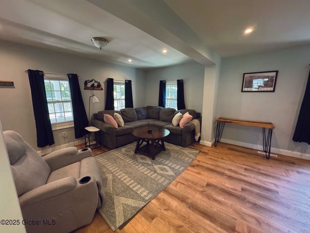 247 Maple Avenue, Saratoga Springs, NY 12866