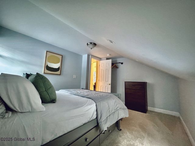 247 Maple Avenue, Saratoga Springs, NY 12866