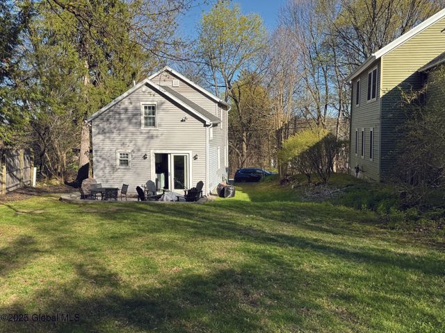 247 Maple Avenue, Saratoga Springs, NY 12866