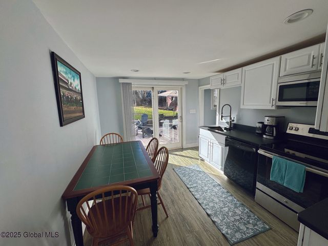 247 Maple Avenue, Saratoga Springs, NY 12866