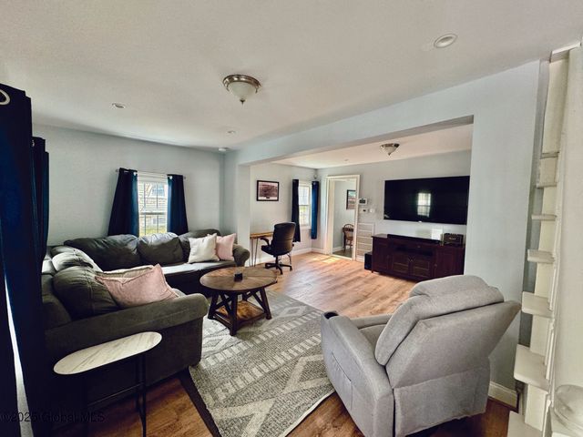 247 Maple Avenue, Saratoga Springs, NY 12866