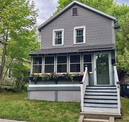 247 Maple Avenue, Saratoga Springs, NY 12866