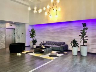 10 Aragon Ave 703, Coral Gables, FL 33134
