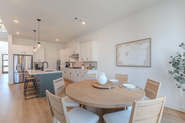7142 Carriage Light Drive, Magnolia, TX 77354