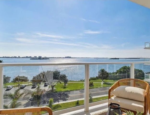 1020 SUNSET POINT ROAD 505, Clearwater, FL 33755