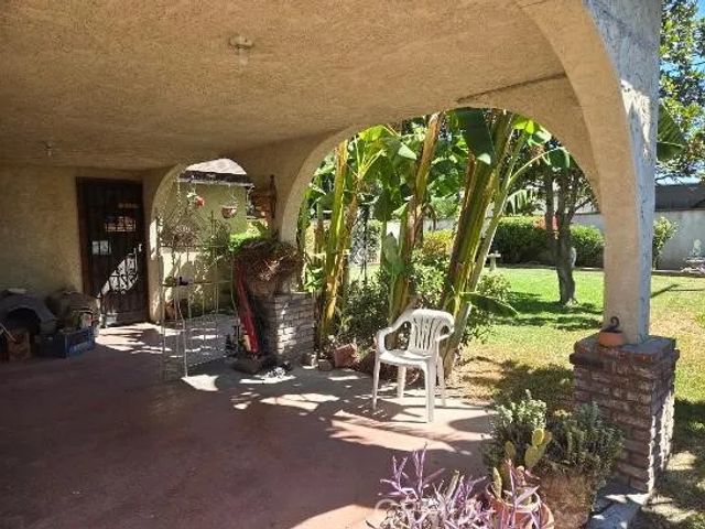 1325 Perris, San Bernardino, CA 92411