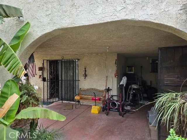 1325 Perris, San Bernardino, CA 92411