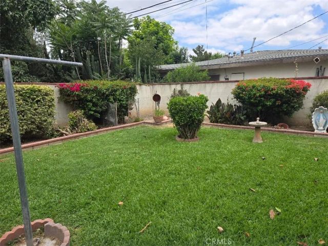 1325 Perris, San Bernardino, CA 92411