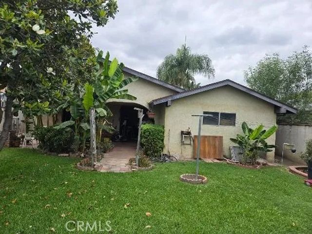 1325 Perris, San Bernardino, CA 92411