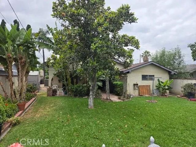 1325 Perris, San Bernardino, CA 92411