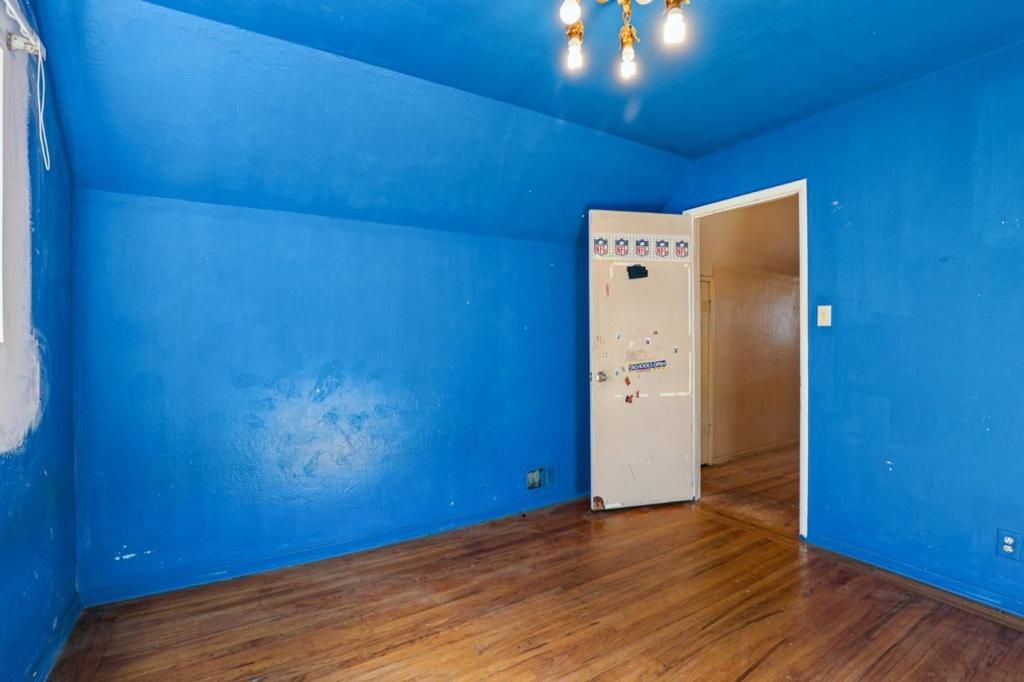 Image 21 of property listing at 483 Heathcliff Drive, Pacifica, CA 94044