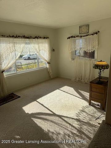 1120 Kelsey Avenue, Lansing, MI 48910