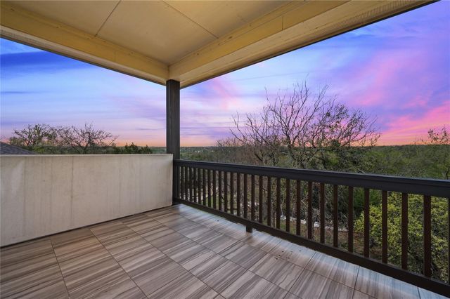 6728 Vicenza DR, Austin, TX 78739