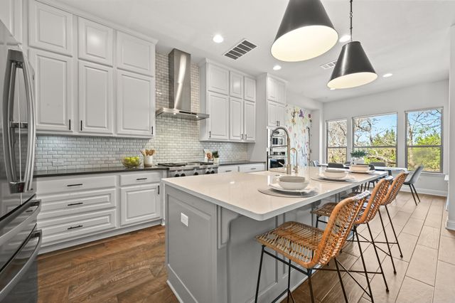 6728 Vicenza DR, Austin, TX 78739