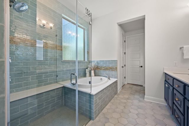 6728 Vicenza DR, Austin, TX 78739