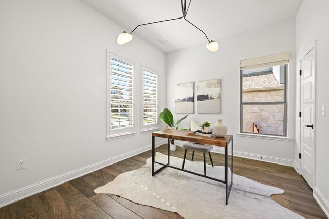 6728 Vicenza DR, Austin, TX 78739