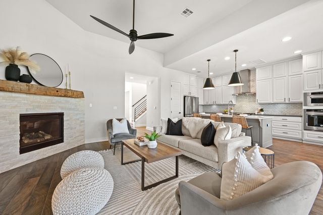 6728 Vicenza DR, Austin, TX 78739