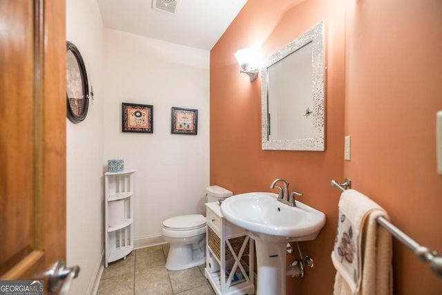 304 Deer Creek Drive, Forsyth, GA 31029