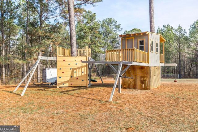 304 Deer Creek Drive, Forsyth, GA 31029