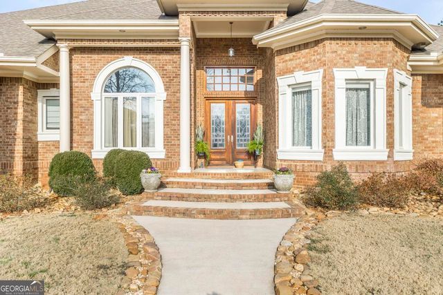 304 Deer Creek Drive, Forsyth, GA 31029