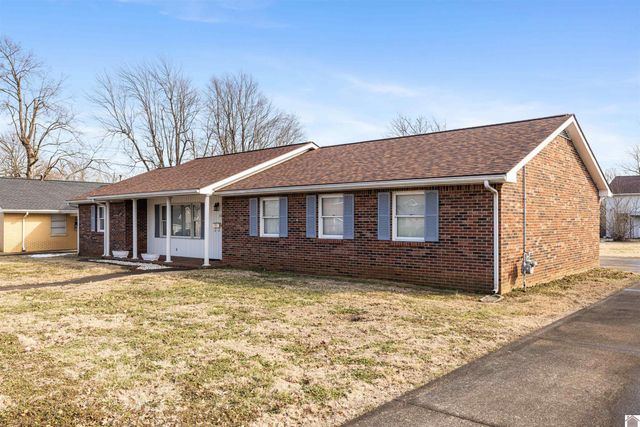 310 S. Walker St., Marion, KY 42064
