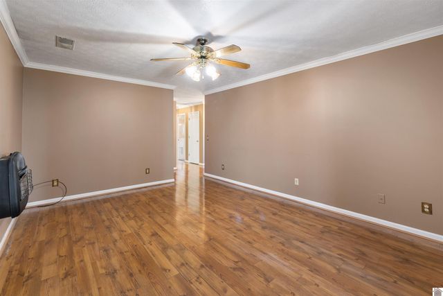 310 S. Walker St., Marion, KY 42064