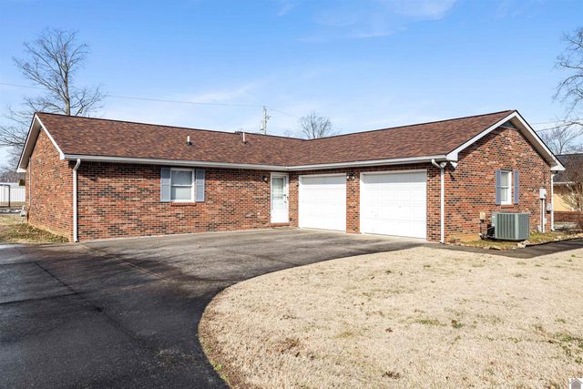 310 S. Walker St., Marion, KY 42064